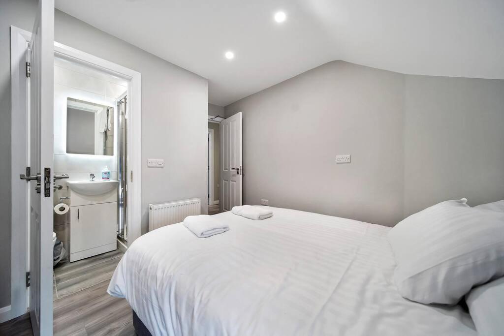 Hilltop View 'Sleeping 5 Guests' Londonderry Esterno foto